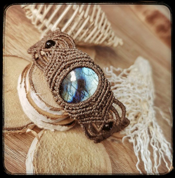 Manchette micro-macramé  "LABRADORITE"