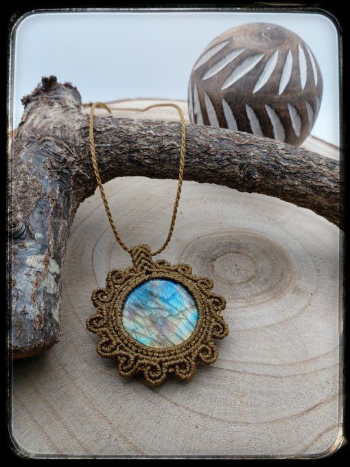 Pendentif micro-macramé pierre naturelle "LABRADORITE"