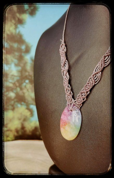 Collier micro-macramé "QUARTZ SOLAIRE"